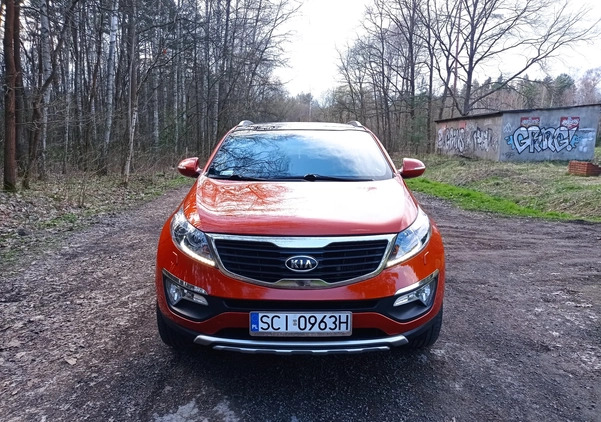 Kia Sportage cena 53500 przebieg: 166500, rok produkcji 2011 z Zawiercie małe 781